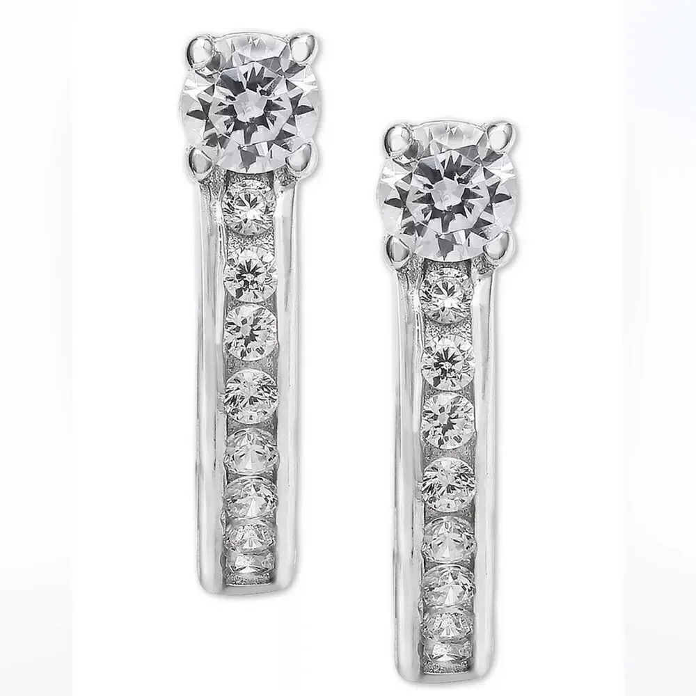 NWT GIANI BERNINI Small CZ Huggie Hoop Earrings in Sterling Silver, 0.5